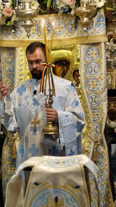 Binecuvântare arhierească la Hramul Schitului Vovidenia al Mănăstirii Neamț