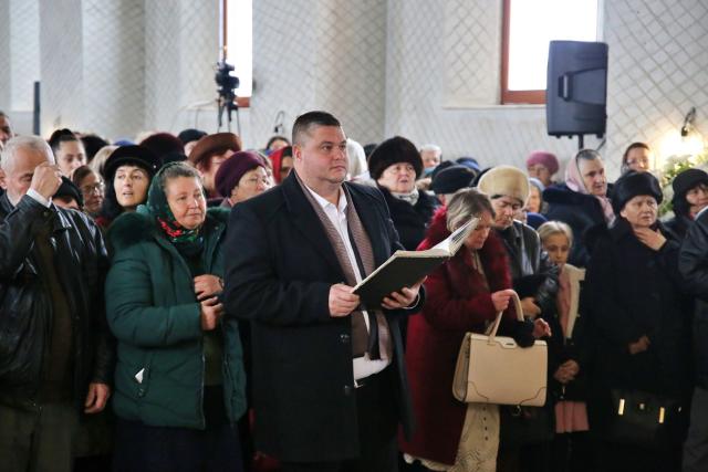Mitropolitul Moldovei și Bucovinei a sfințit paraclisul Bisericii „Sfinții Trei Ierarhi” din Humulești