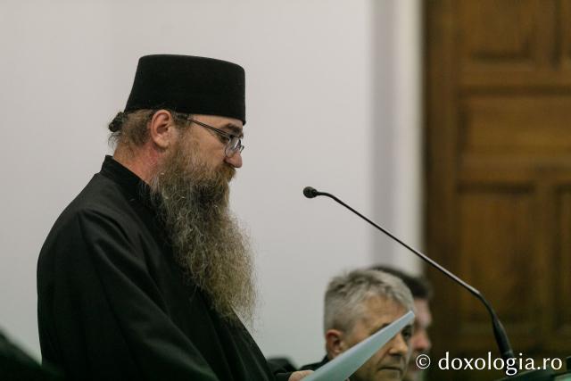 Lucrările Simpozionului dedicat Sfântului Paisie Velicicovschi continuă la Seminarul Teologic de la Mănăstirea Neamț