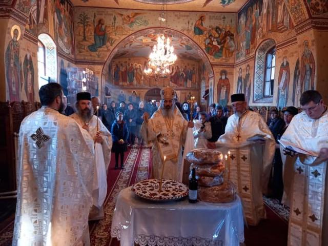 O candelă pentru unitatea neamului românesc va arde la Nemţişor