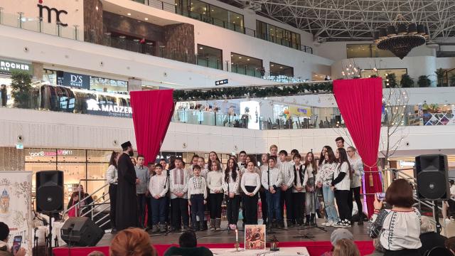 Protopopiatul Iaşi II a organizat cea de-a treia ediție a Concertului de colinde „Hristos Se naște, Slăviți-L”