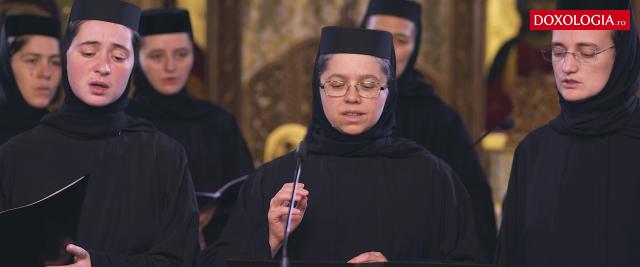 (Video) Corul maicilor de la Mănăstirea Paltin-Petru Vodă – Colindul Teodorei și al tuturor mucenicilor