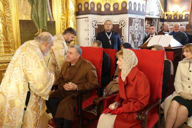 IPS Timotei al Aradului a acordat Majestății Sale Margareta, Custodele Coroanei, distincția eparhială „Crucea Sfântul Ierarh Sava Brancovici”