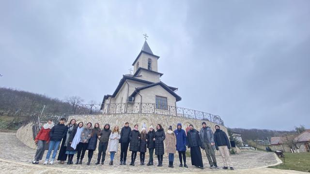 Pelerinaj în Basarabia: acasă la românii de peste Prut