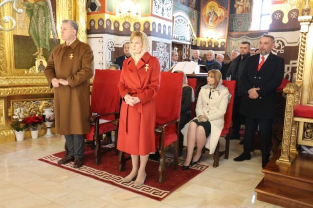 IPS Timotei al Aradului a acordat Majestății Sale Margareta, Custodele Coroanei, distincția eparhială „Crucea Sfântul Ierarh Sava Brancovici”