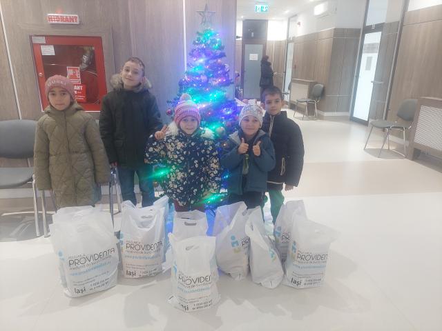 A treia ediție a Campaniei umanitare „Nu sunteți singuri!”