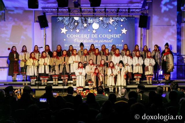 (Video) Concertul de colinde al MMB: „Pace sfântă pe pământ” (18 decembrie 2022)