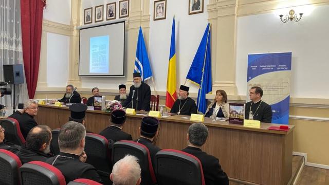 Lansarea albumului „Paraclisul Facultății de Teologie Ortodoxă din Arad: spațiu liturgic-formativ si teologic-cultural”