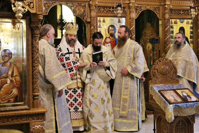 Părinții Cleopa Ilie, Ioanichie Bălan și Paisie Olaru au fost pomeniți la Mănăstirea Sihăstria