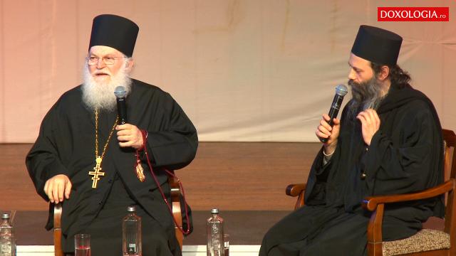 (Video) Arhim. Efrem Vatopedinul – Cuvânt de suflet către credincioșii botoșăneni (19 decembrie 2022)