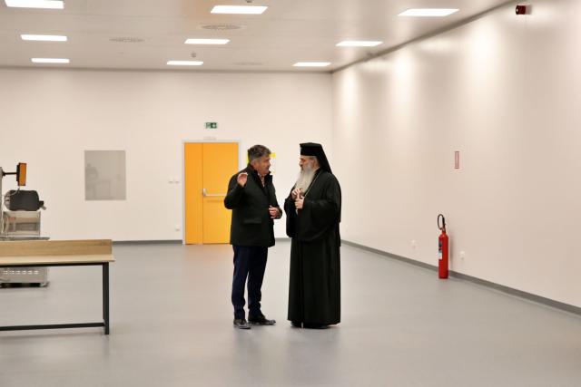 Fabrica de medicamente topice din cadrul Antibiotice Iași a fost binecuvântată de Mitropolitul Moldovei și Bucovinei