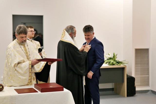 Fabrica de medicamente topice din cadrul Antibiotice Iași a fost binecuvântată de Mitropolitul Moldovei și Bucovinei