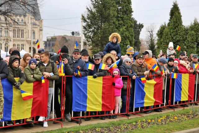 „Cum sunt eu în raport cu neamul meu?”, întreabă Părintele Mitropolit de Ziua Națională a României