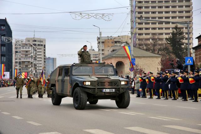 „Cum sunt eu în raport cu neamul meu?”, întreabă Părintele Mitropolit de Ziua Națională a României