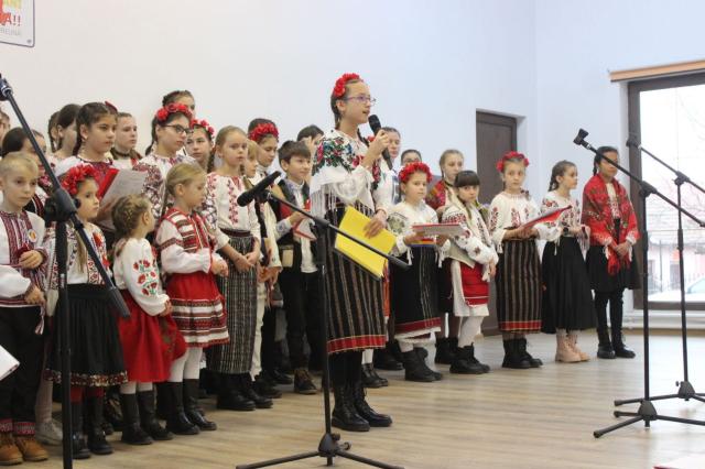 Ziua Națională sărbătorită de tinerii parohiei Rădeni-Neamț
