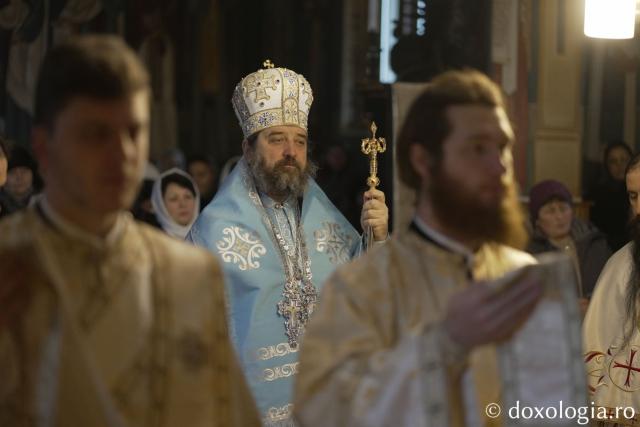 Părintele Episcop-vicar Nichifor Botoșăneanul, prezent de praznicul Botezului Domnului la Mănăstirea Horaița