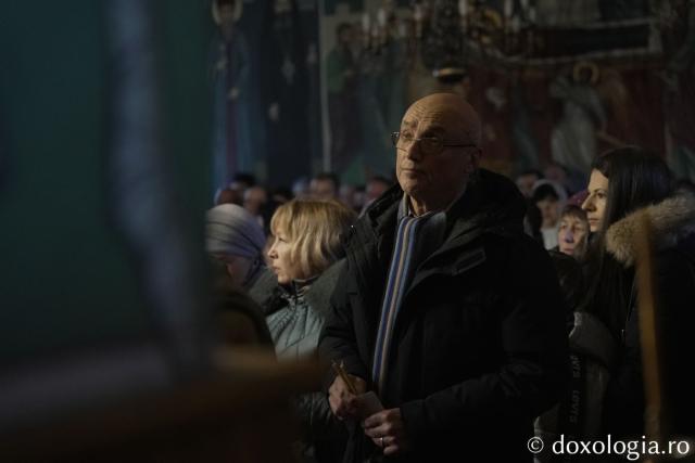 Părintele Episcop-vicar Nichifor Botoșăneanul, prezent de praznicul Botezului Domnului la Mănăstirea Horaița