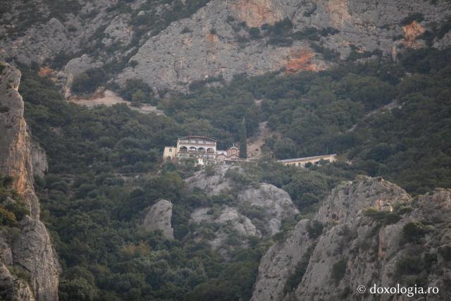 Coliba Sfântului Apostol Toma de la „Sihăstria Sfânta Ana Mică” – Athos