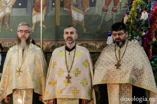 Hram la parohia „Sfântul Vasile” – Nicolina din Iași