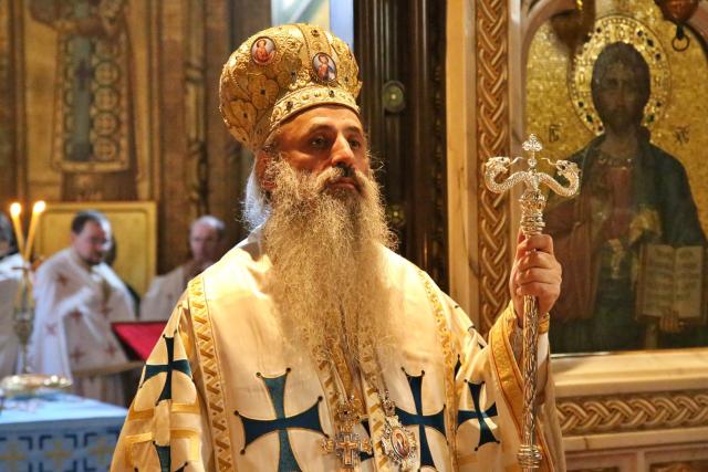 „Cei trei luminători mai mari” au fost cinstiți la hramul Mănăstirii „Sfinții Trei Ierarhi” din Iași