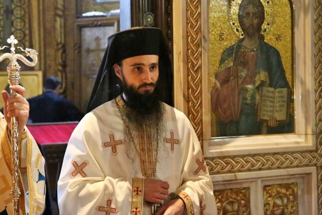 „Cei trei luminători mai mari” au fost cinstiți la hramul Mănăstirii „Sfinții Trei Ierarhi” din Iași