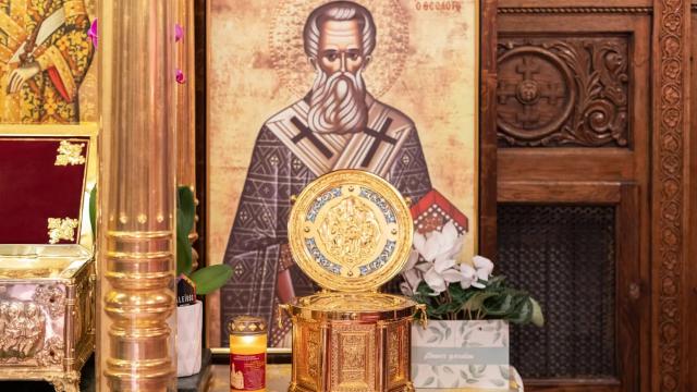 Moaştele Sfântului Grigorie Teologul au fost aşezate spre cinstire la Catedrala Patriarhală