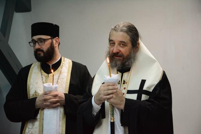 Sfinții Atanasie și Chiril sărbătoriți la Iași prin Liturghie arhierească