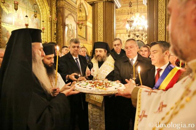 Sărbătoarea Unirii Moldovei cu Țara Românească, la 164 de ani de la înfăptuire