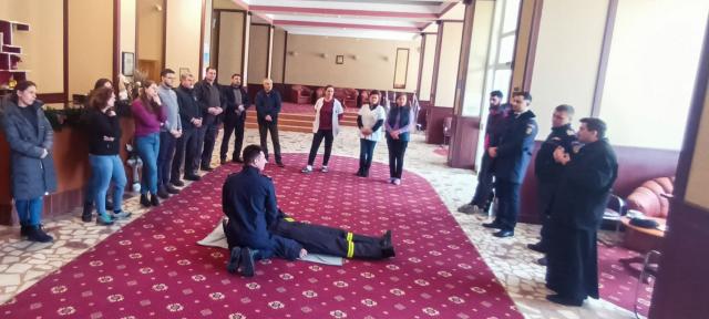 Instructaj PSI pentru angajații „Casa Pelerinul” din Durău