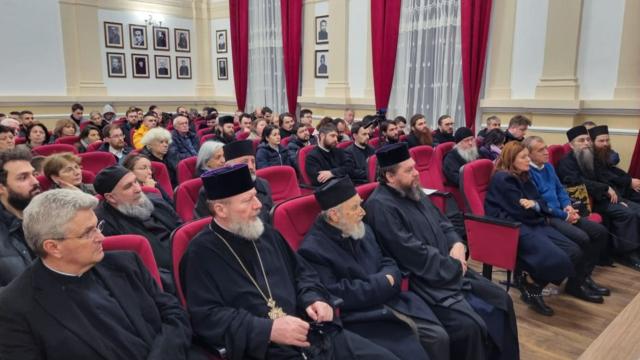 Părintele Agapie Corbu a conferențiat la invitația ASCOR Arad