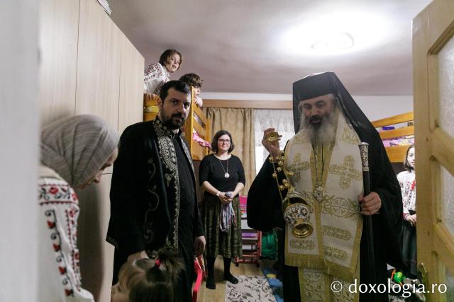 Cel de-al nouălea copil al preotului de la Parohia Frenciugi a fost botezat de PS Antonie