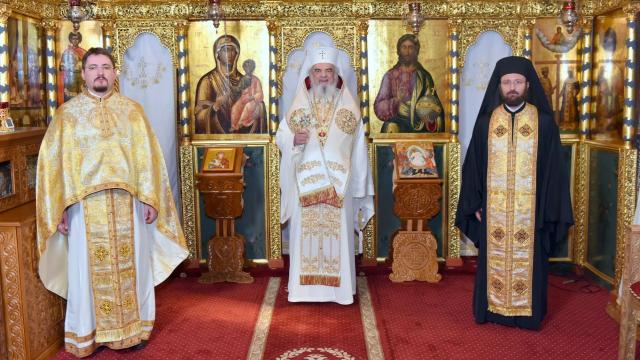 Patriarhul României: „Omul plin de sine nu mai face loc în sufletul său nici harului lui Dumnezeu, nici iubirii față de semeni”
