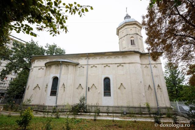Parohia „Nașterea Maicii Domnului” Talpalari – Iași
