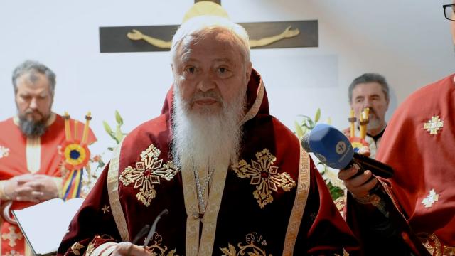 (Video) IPS Andrei: „Să-L mărturisim și noi pe Hristos prin faptele noastre”