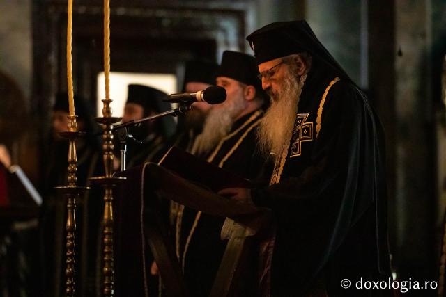 IPS Teofan a săvârșit prima Denie din acest post la Catedrala Mitropolitană din Iași