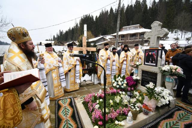 Rugăciuni pentru stavrofora Irina Pântescu, la Mănăstirea Voroneț