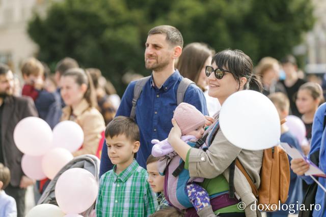 „Marșul pentru viață”, organizat în mai multe municipii din Arhiepiscopia Iașilor