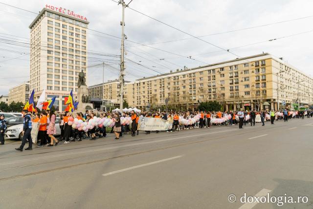 „Marșul pentru viață”, organizat în mai multe municipii din Arhiepiscopia Iașilor