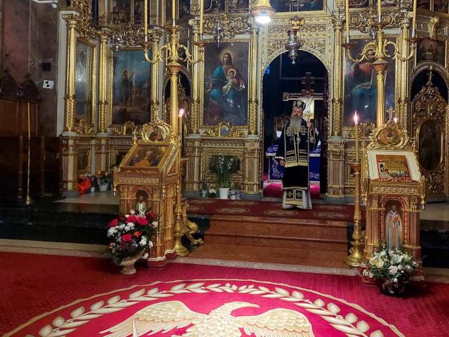 IPS Teofan a săvârșit Liturghia Darurilor mai înainte sfinţite la Catedrala Mitropolitană din Iaşi
