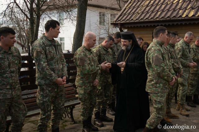 (Video) PS Nichifor Botoșăneanul a slujit la Unitatea Militară 01564 din Iași