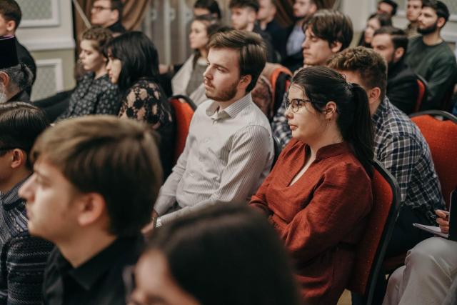 PS Nichifor Botoșăneanul le-a vorbit studenților de la Colegiul „Sfântul Nicolae”