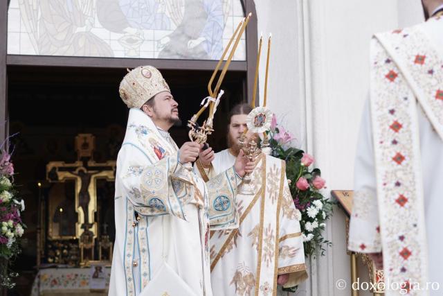 PS Veniamin a slujit de sărbătoarea Bunei Vestiri la Mănăstirea Sihăstria Voronei