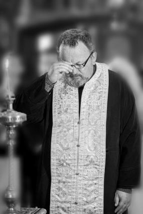 Părintele Mihail Petrea de la Parohia Boboteni a trecut la cele veșnice