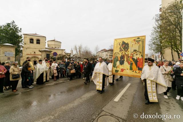 (Video) Procesiunea de Florii la Iași și Piatra Neamț