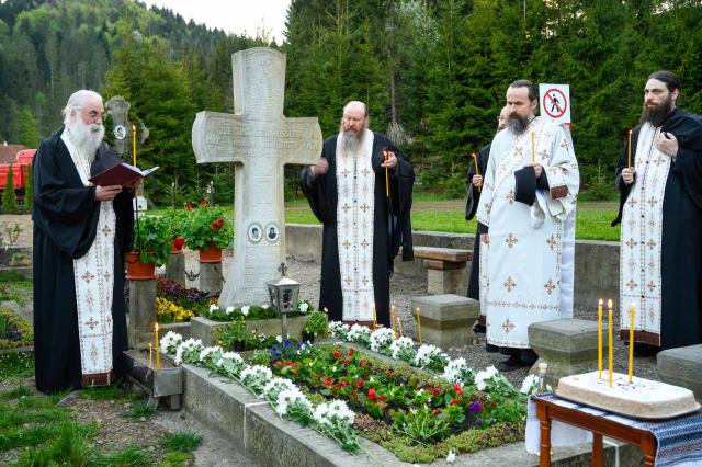 Pomenirea acad. Zoe Dumitrescu-Bușulenga – Monahia Benedicta  și vernisajul expoziției Horea Paștina
