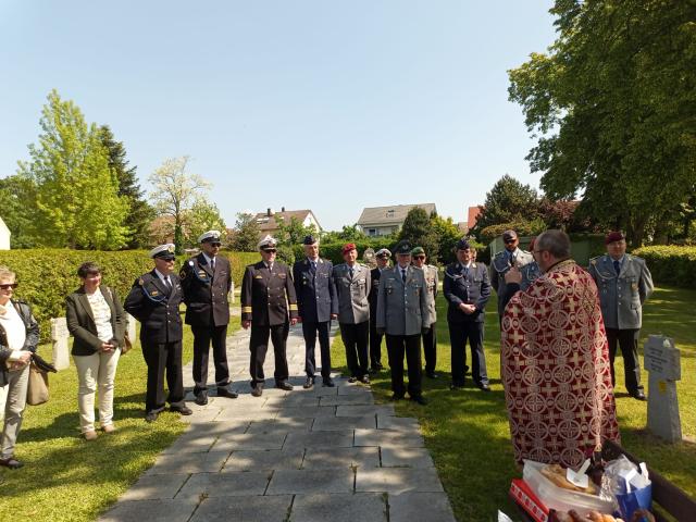 Slujbe de pomenire a eroilor, săvârșite în Cimitirul Militar din Niederbühl