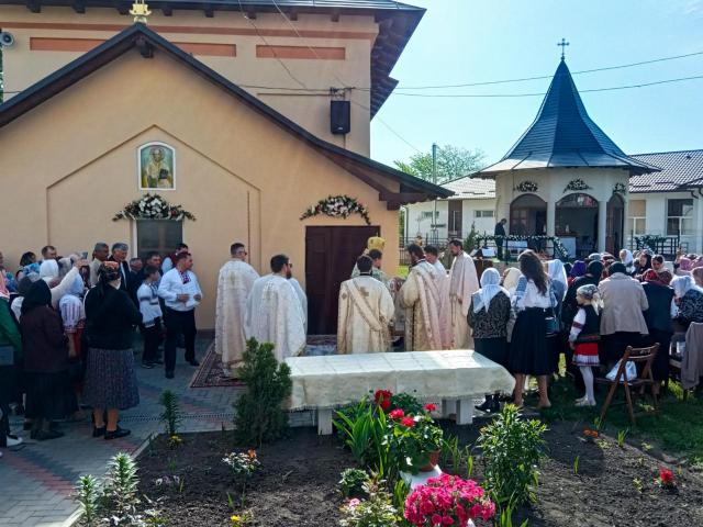 Biserica Parohiei Mileanca a fost resfințită de PS Nichifor Botoșăneanul