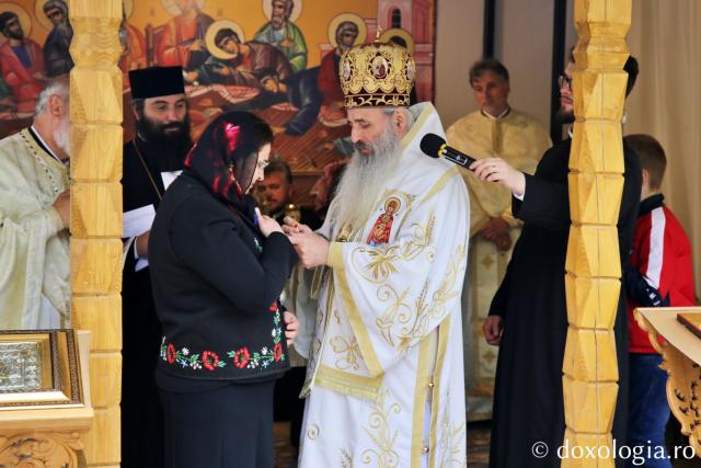 „Biserica lui Hristos este un spital duhovnicesc, iar Sfânta Împărtășanie este leacul nemuririi”, a afirmat Părintele Mitropolit la sfințirea paraclisului Parohiei „Sfântul Proroc Daniel” din Iași