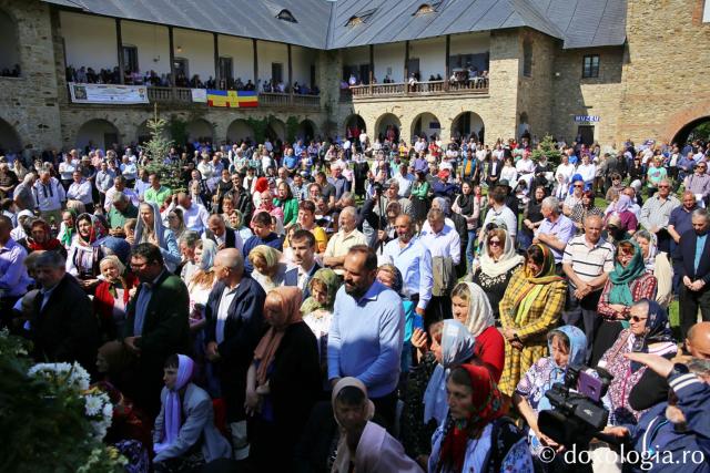 Bucuria Înălțării Domnului, sărbătorită la hramul Mănăstirii Neamț