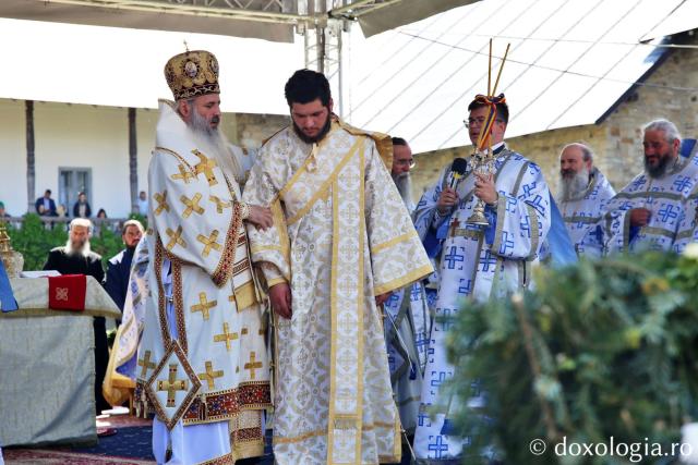 Bucuria Înălțării Domnului, sărbătorită la hramul Mănăstirii Neamț
